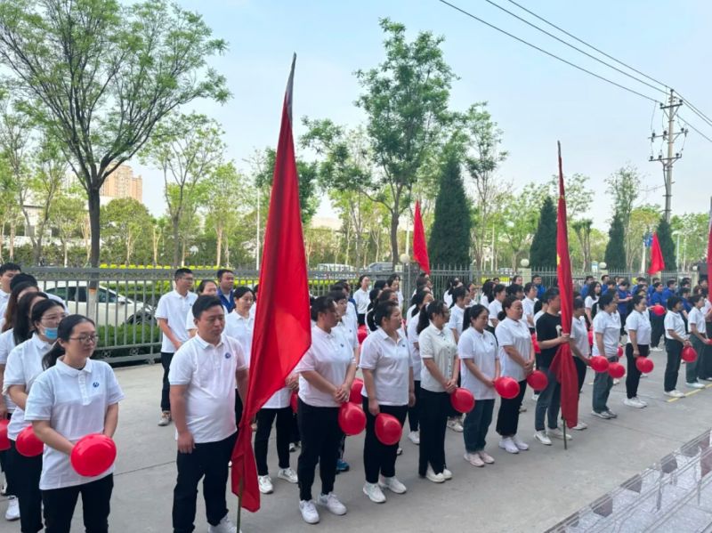 春暖花开 活力盛宴——海华集团趣味运动会落幕